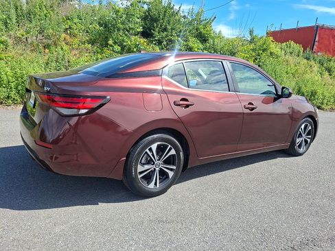 Used 2021 Nissan Sentra SV FWD image 6