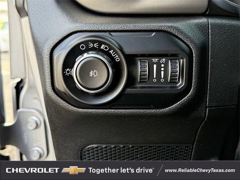 Used 2021 Jeep Wrangler Unlimited Sport image 26