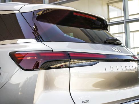 Used 2023 INFINITI QX60 Luxe w/ Cargo Package AWD/4WD image 14