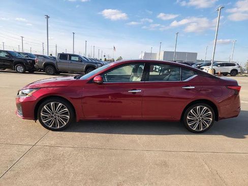 Certified 2023 Nissan Altima 2.5 SL image 8