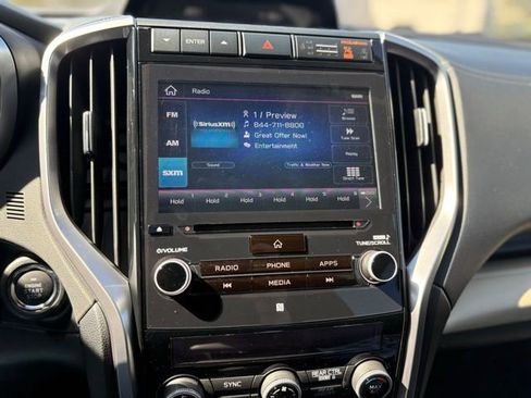 Used 2022 Subaru Ascent Limited image 14