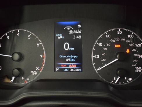Used 2024 Toyota Corolla LE FWD image 16
