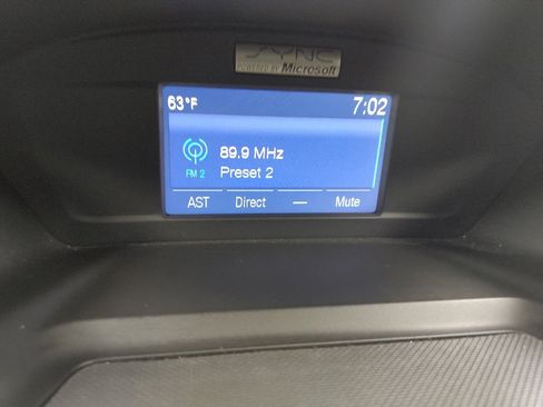 Used 2014 Ford Escape SE image 25