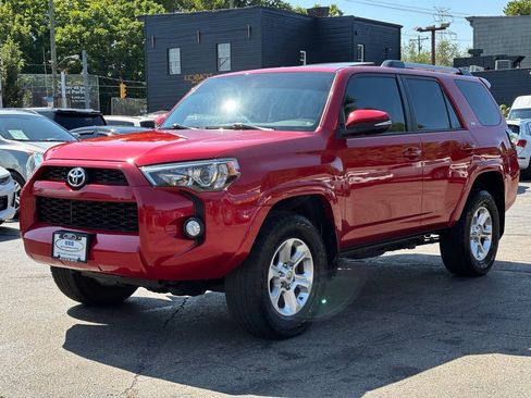 Used 2019 Toyota 4Runner SR5 Premium AWD/4WD image 4