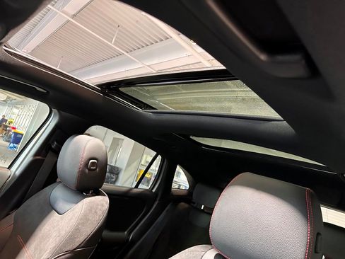 Certified 2025 Mercedes-Benz GLA 250 4MATIC image 13