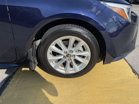 Used 2023 Toyota Corolla XLE FWD image 11