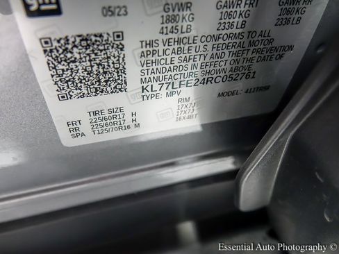 Used 2024 Chevrolet Trax LS w/ Driver Confidence Package image 31