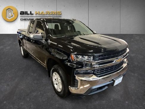 Used 2019 Chevrolet Silverado 1500 LT w/ All-Star Edition image 9