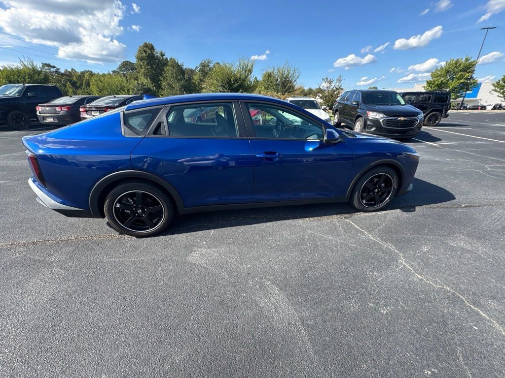 Used 2025 Kia K4 EX FWD image 5
