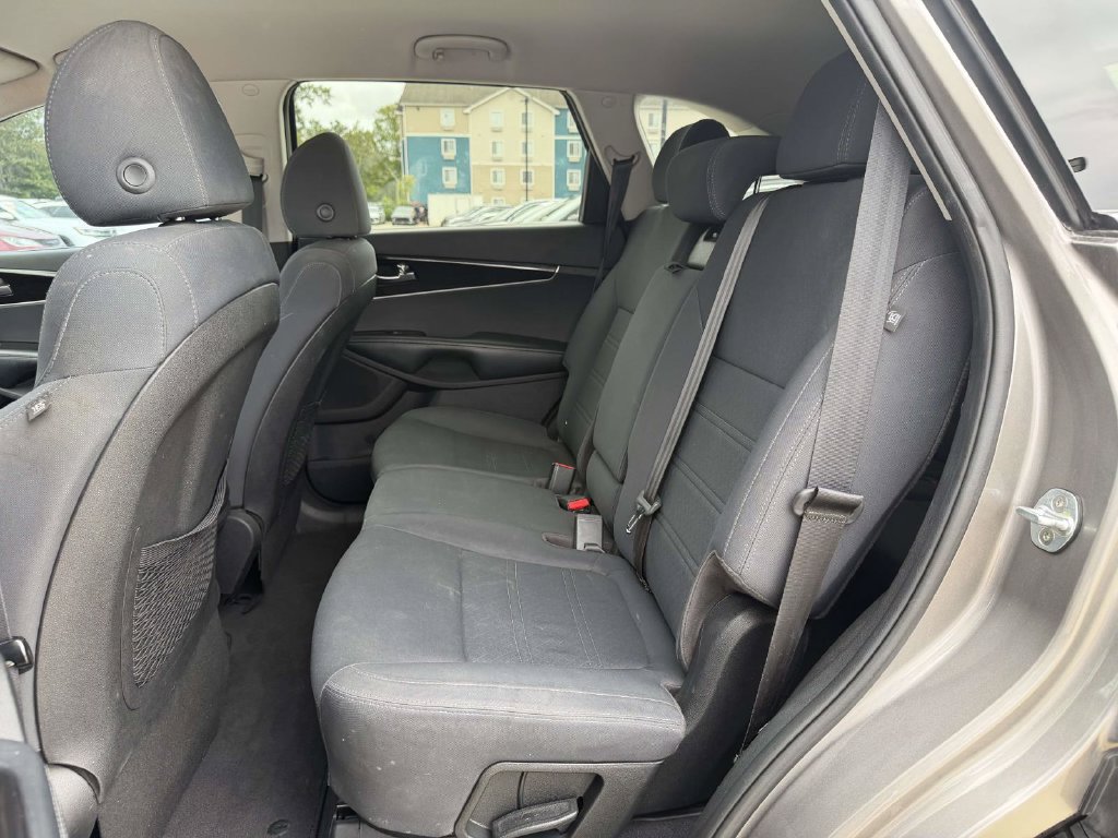 Used 2019 Kia Sorento FWD w/ LX Convenience Package image 33