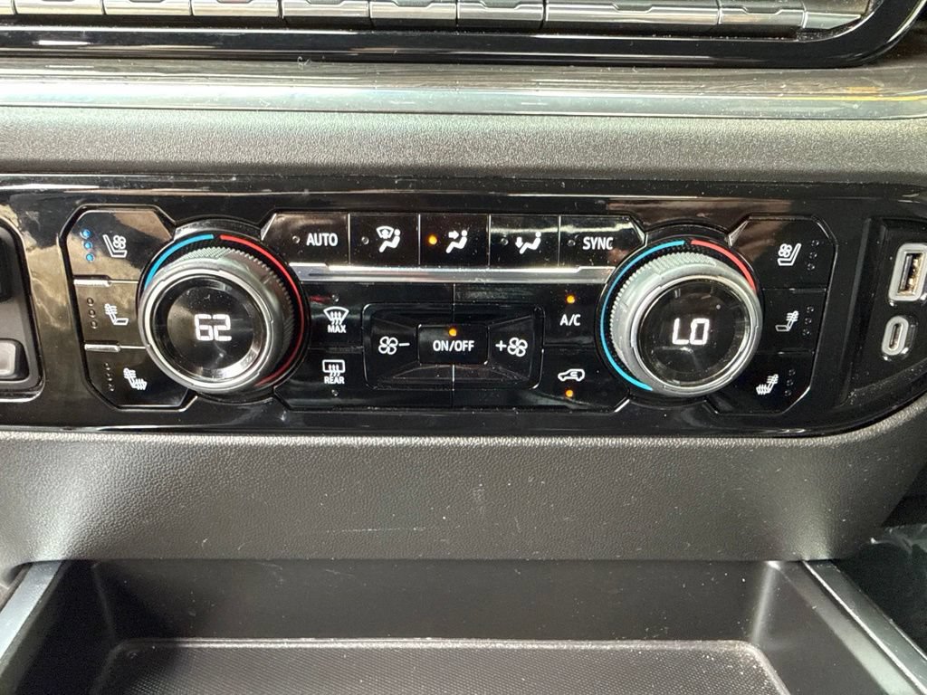 Used 2023 Chevrolet Silverado 1500 LTZ AWD/4WD image 19