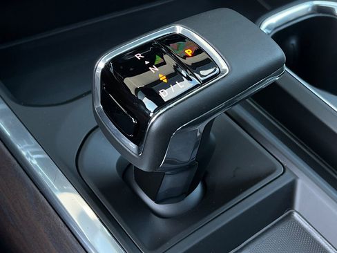 New 2026 GMC Sierra 1500 SLT w/ SLT Premium Plus Package image 20