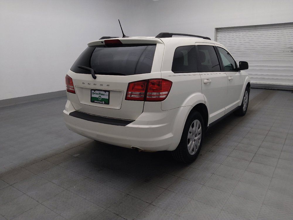 Used 2018 Dodge Journey SE FWD image 9
