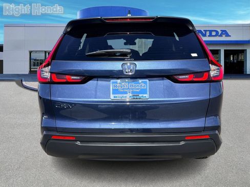 Used 2024 Honda CR-V EX image 5