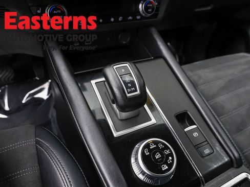 Used 2024 Mitsubishi Outlander SE AWD/4WD image 13