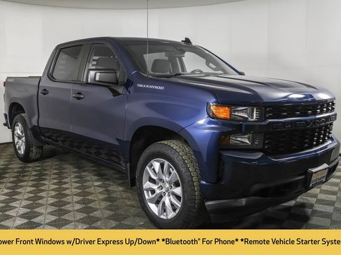 Used 2022 Chevrolet Silverado 1500 Custom w/ Safety Confidence Package AWD/4WD image 13