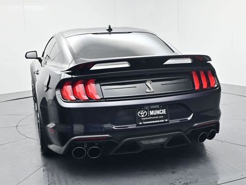 Used 2022 Ford Mustang Shelby GT500 w/ Technology Package RWD image 6