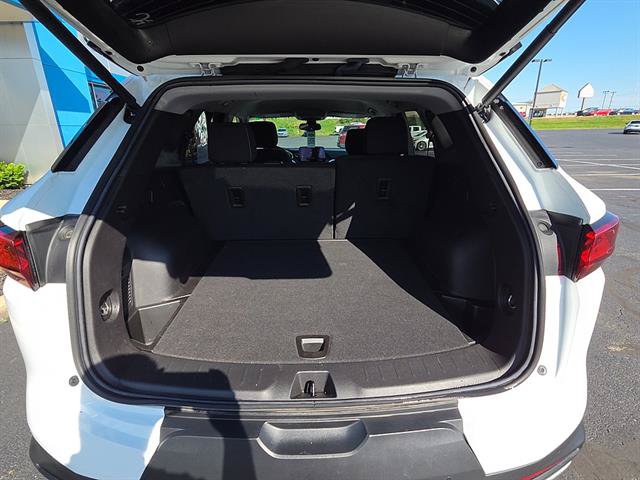 Used 2024 Chevrolet Blazer LT w/ Convenience Package FWD image 13
