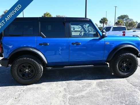 Used 2024 Ford Bronco Wildtrak image 6