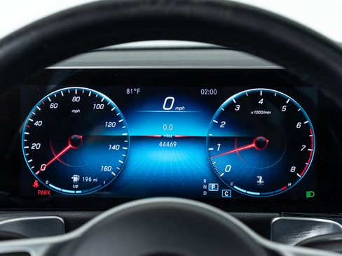 Certified 2021 Mercedes-Benz GLB 250 250 4MATIC image 18