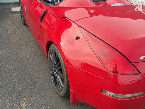 Used 2004 Nissan 350Z Touring image 2