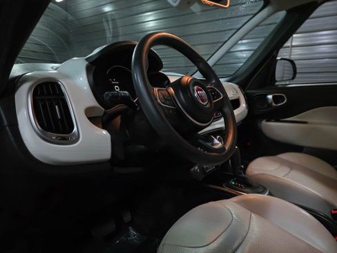 Used 2020 FIAT 500L Trekking w/ Popular Equipment Group image 10