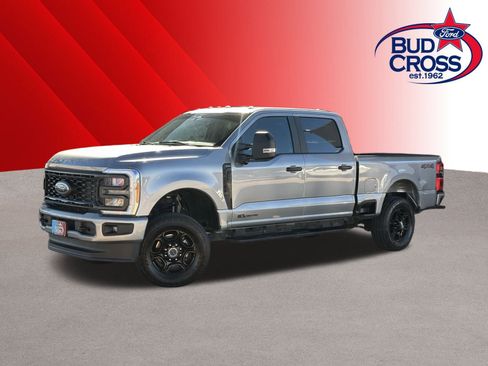 Used 2023 Ford F250 XL w/ STX Appearance Package image 1