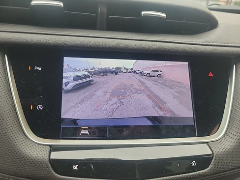Used 2026 Cadillac XT5 Luxury FWD image 37