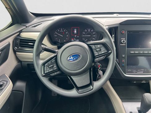 Used 2025 Subaru Forester AWD/4WD image 13