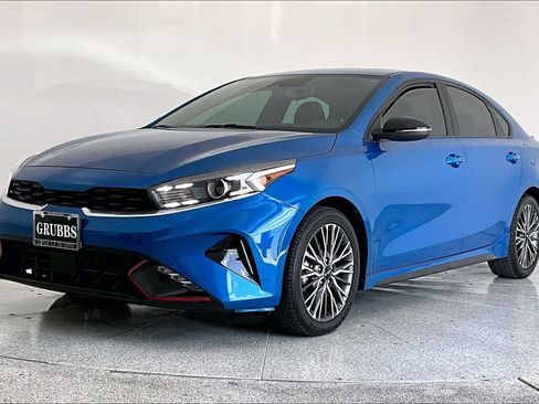 Used 2023 Kia Forte GT-Line w/ GT-Line Premium Package FWD image 14