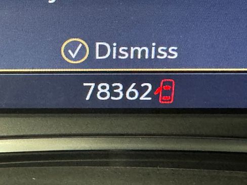 Used 2023 GMC Terrain AT4 image 20