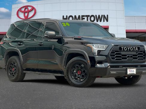 Used 2024 Toyota Sequoia TRD Pro AWD/4WD image 2