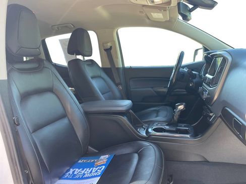 Certified 2022 Chevrolet Colorado Z71 AWD/4WD image 11