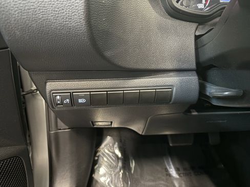 Used 2024 Toyota Corolla LE image 24