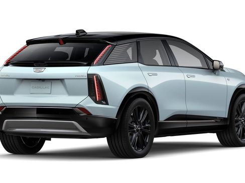 New 2026 Cadillac Optiq Sport 2 w/ LPO, Floor Liner Package image 29