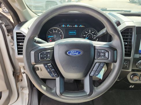 Used 2020 Ford F150 XLT image 17