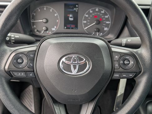 Used 2024 Toyota Corolla LE image 18