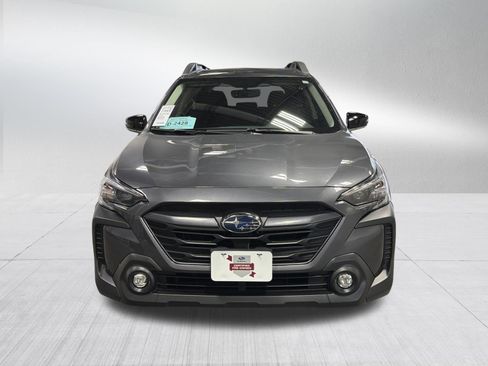 Certified 2025 Subaru Outback Premium w/ Popular Package #1A AWD/4WD image 2