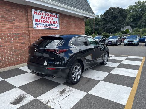 Used 2021 MAZDA CX-30 FWD 2.5 S w/ Select Package image 2