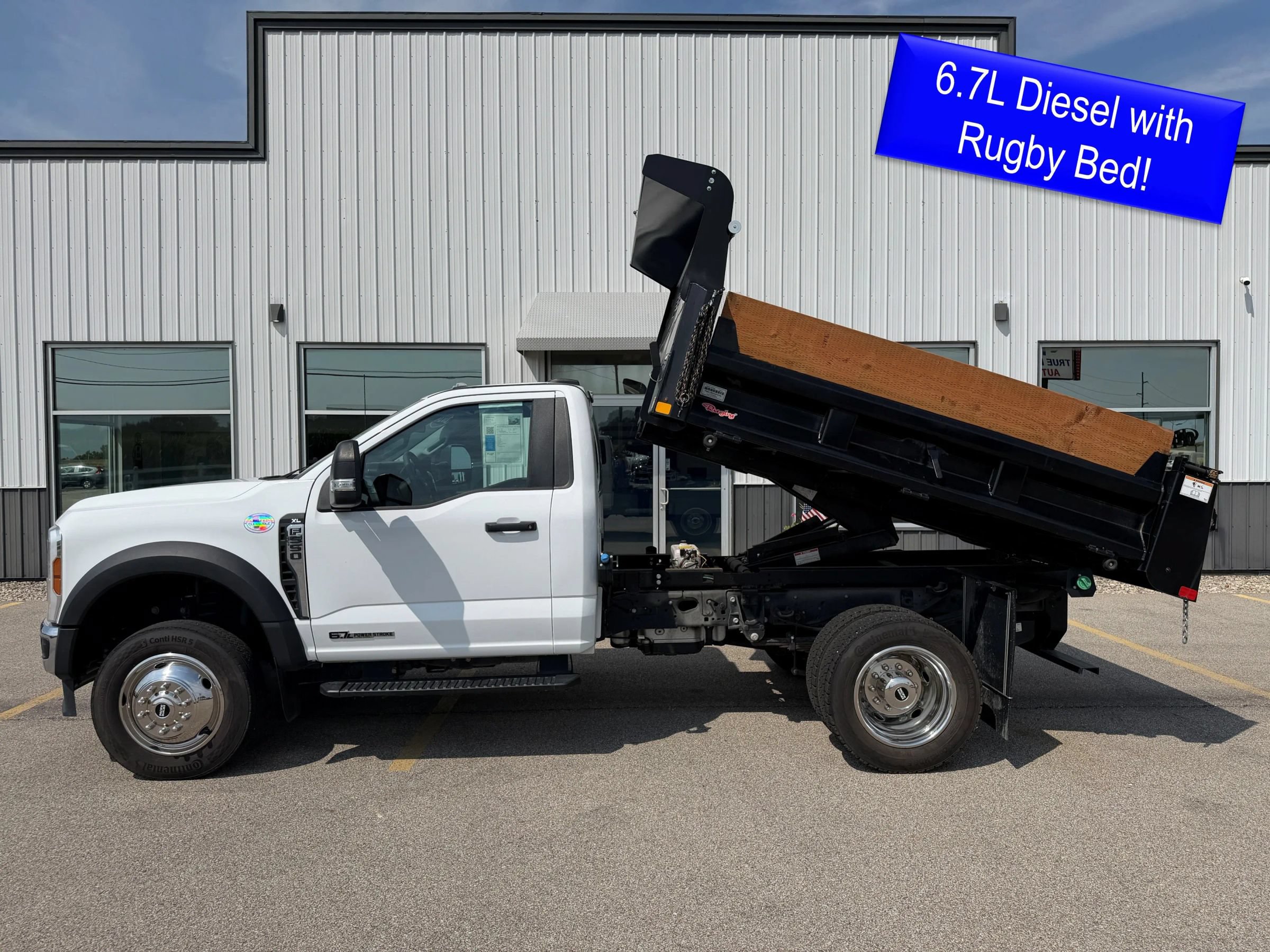 Used 2024 Ford F550 4x4 Regular Cab Super Duty image 2