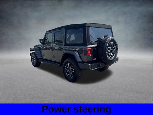 Used 2024 Jeep Wrangler Unlimited Sahara AWD/4WD image 8