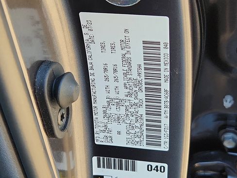 Used 2023 Toyota Tacoma TRD Off-Road AWD/4WD image 26