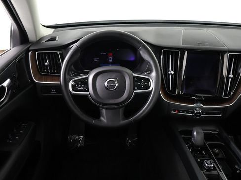 Used 2023 Volvo XC60 B5 Plus w/ Climate Package AWD/4WD image 37