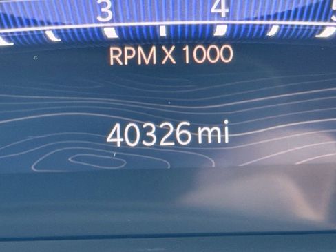 Used 2023 Jeep Grand Cherokee Limited image 35