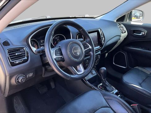 Used 2019 Jeep Compass Limited w/ Safety & Security Group FWD image 16