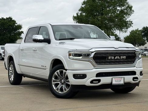 Used 2023 RAM 1500 Limited AWD/4WD image 2