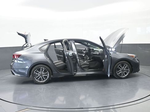 Used 2024 Kia Forte GT-Line w/ GT-Line Premium Package FWD image 73