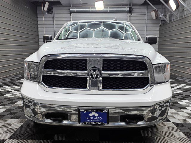 Used 2022 RAM 1500 Classic SLT w/ Electronics Group AWD/4WD image 4