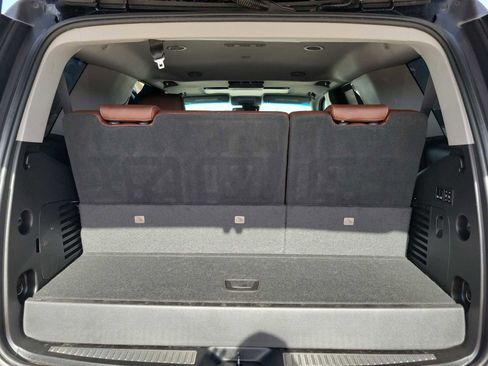 Used 2020 Chevrolet Tahoe Premier w/ Premier Plus Edition image 19
