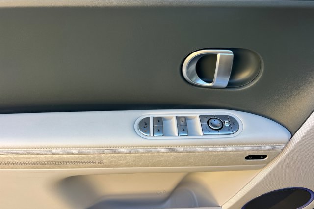 Certified 2024 Hyundai Ioniq 5 Limited RWD image 13
